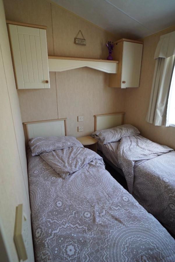 Lyntons 3 Bedroom Caravan Pets Stay Free Linen Included Heacham Luaran gambar