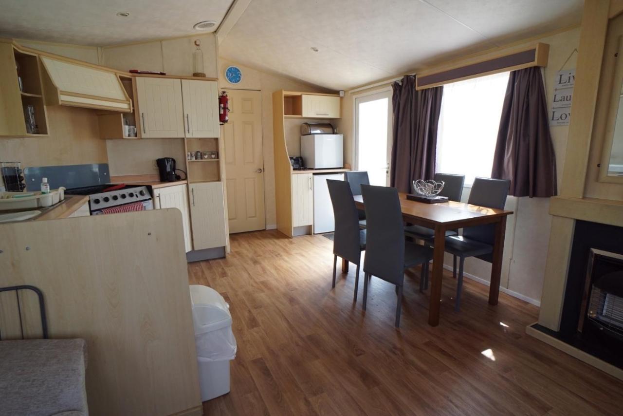 Lyntons 3 Bedroom Caravan Pets Stay Free Linen Included Heacham Luaran gambar