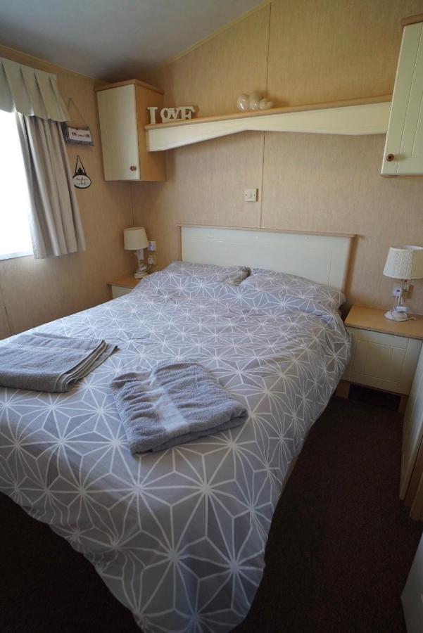 Lyntons 3 Bedroom Caravan Pets Stay Free Linen Included Heacham Luaran gambar