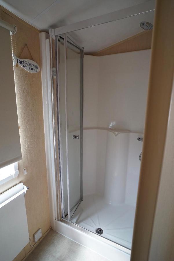 Lyntons 3 Bedroom Caravan Pets Stay Free Linen Included Heacham Luaran gambar