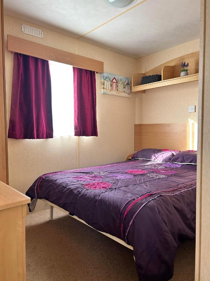 Lyntons 3 Bedroom Caravan Pets Stay Free Linen Included Heacham Luaran gambar